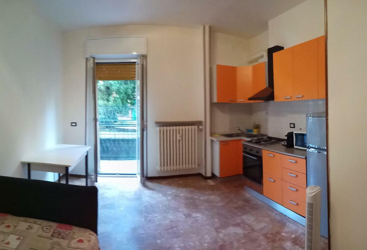 Bixio Apartment Pavia Bagian luar foto