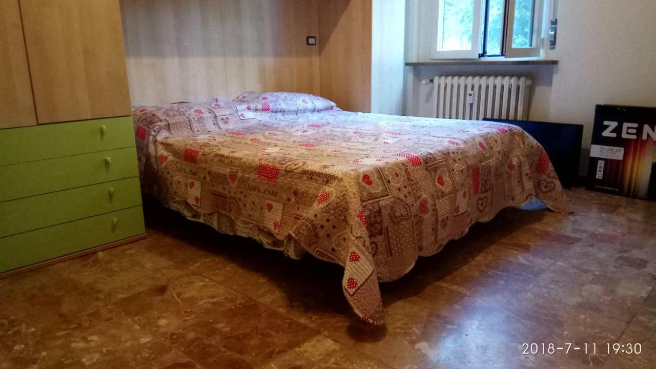 Bixio Apartment Pavia Bagian luar foto